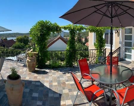 T.H.Ny Village Inn Cottage Tihany Bagian luar foto
